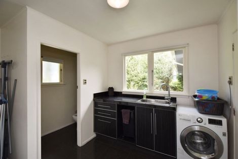 Photo of property in 42 Ferry Road, West Plains, Invercargill, 9879