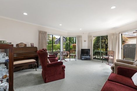 Photo of property in 23 Knightsbridge Place, Bethlehem, Tauranga, 3110