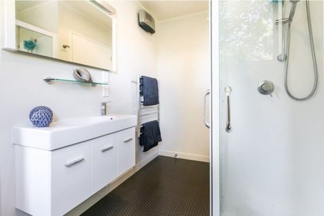 Photo of property in 46 Muritai Crescent, Havelock North, 4130