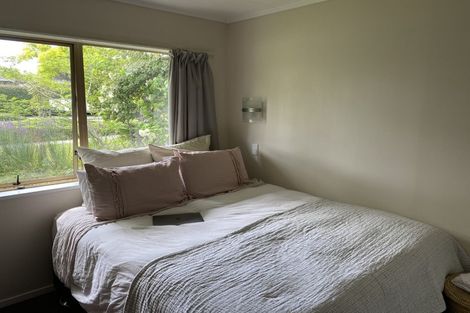 Photo of property in 11 Brookvale Road, Havelock North, 4130