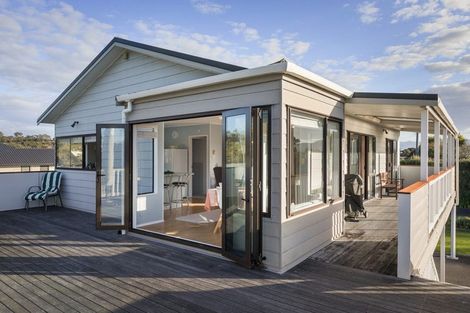 Photo of property in 439 Seaforth Road, Bowentown, Waihi Beach, 3177