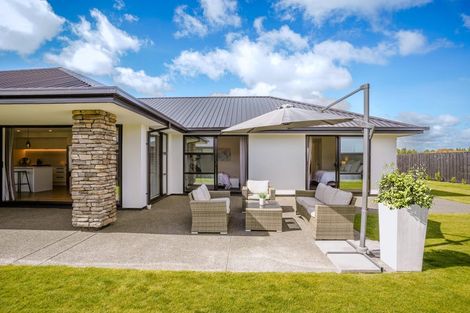 Photo of property in 31 Hotere Street, Rangiora, 7400