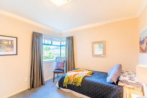 Photo of property in 54 Realm Drive, Paraparaumu, 5032
