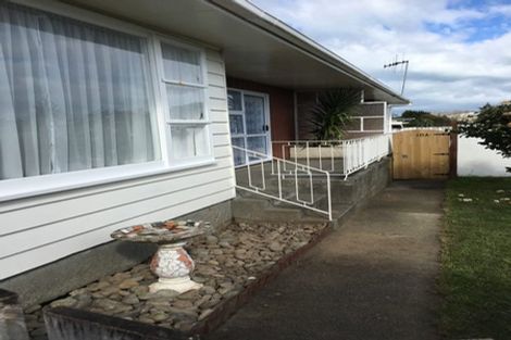 Photo of property in 10 Anthony Grove, Paraparaumu Beach, Paraparaumu, 5032