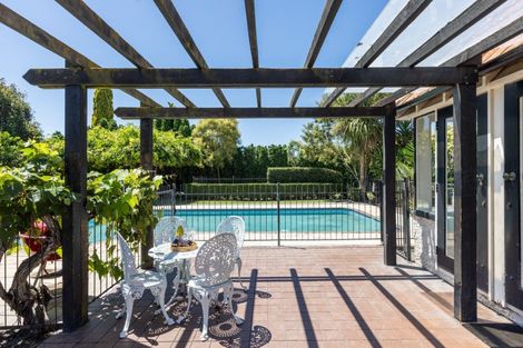 Photo of property in 305 Southland Road, Hastings, 4122