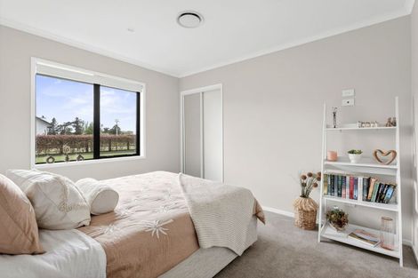 Photo of property in 72 Redoubt Road, Cambridge, 3495