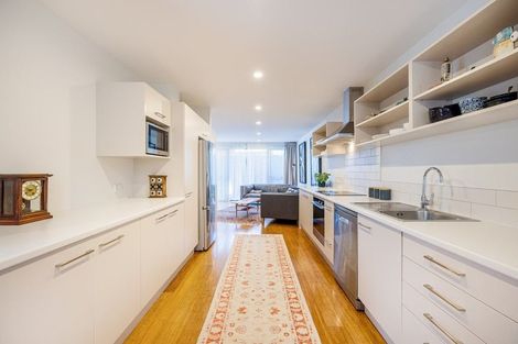 Photo of property in 4/187 Kilmore Street, Christchurch Central, Christchurch, 8013
