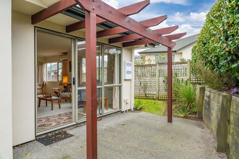 Photo of property in 35 Lakeridge Close, Rangatira Park, Taupo, 3330