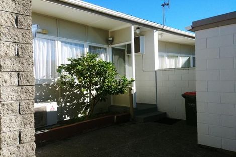 Photo of property in 1-20/27 Whites Line West, Woburn, Lower Hutt, 5010