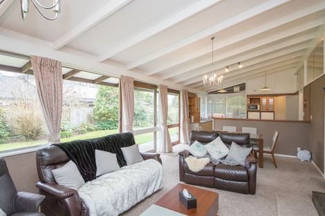 Photo of property in 40 Epsom Road, Hokowhitu, Palmerston North, 4410