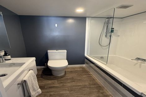 Photo of property in 4/2 Grafton Road, Roseneath, Wellington, 6011