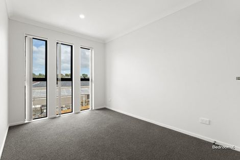 Photo of property in 13b Lipton Grove, Opaheke, Papakura, 2113