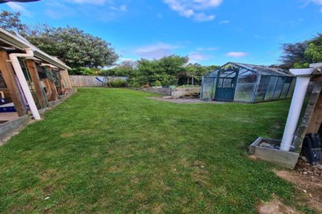 Photo of property in 1/40 Hillcrest Avenue, Hillcrest, Auckland, 0627