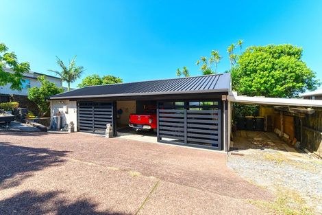 Photo of property in 19 Dudding Avenue, Northcote, Auckland, 0627
