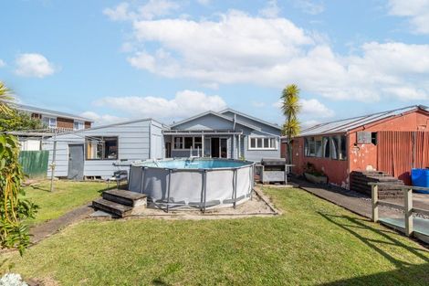 Photo of property in 6 Aorangi Road, Paeroa, 3600