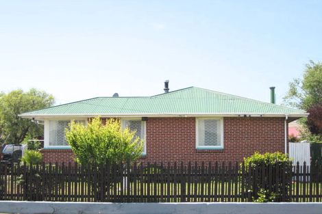 Photo of property in 4 Tomrich Street, Aranui, Christchurch, 8061