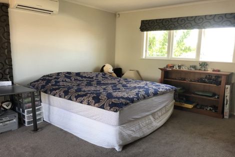 Photo of property in 9 Grassways Avenue, Pakuranga, Auckland, 2010