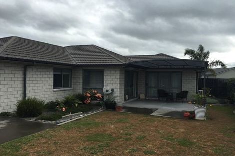 Photo of property in 30 Harding Drive, Papamoa Beach, Papamoa, 3118