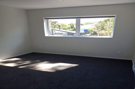 Photo of property in 39a Tui Glen Road, Birkenhead, Auckland, 0626
