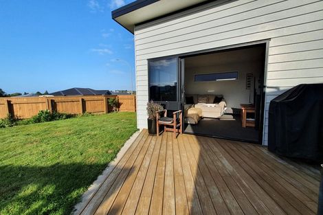 Photo of property in 69 Cyrus Street, Whalers Gate, New Plymouth, 4310