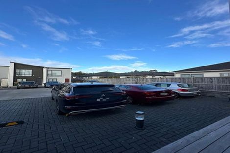 Photo of property in 1d Tarras Road, Kumeu, 0810