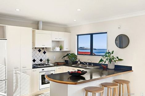 Photo of property in 8a Birkhall Grove, Strathmore Park, Wellington, 6022