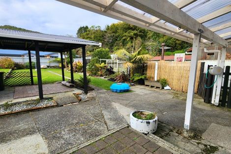 Photo of property in 97 Alexander Street, Greymouth, 7805