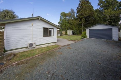 Photo of property in 28 Shoemaker Road, Waipu, 0510