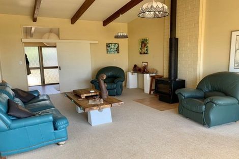 Photo of property in 262 Patons Rock Road, Patons Rock, Takaka, 7182