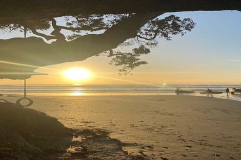 Photo of property in 10b Beach Road, Waihi Beach, 3611