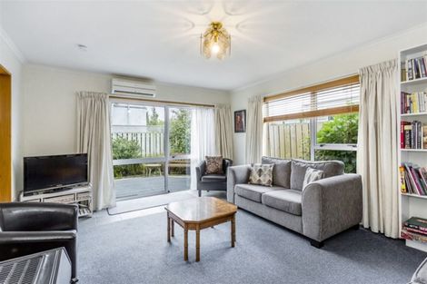 Photo of property in 84 Bay View Road, South Dunedin, Dunedin, 9012