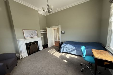 Photo of property in 16 Ascog Road, Ravensbourne, Dunedin, 9022