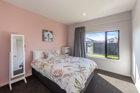 Photo of property in 37 Wigmore Crescent, Rolleston, 7615