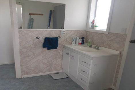 Photo of property in 24 Beach Road, Glenbrook, Waiuku, 2681