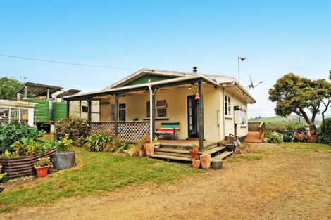 Photo of property in 240 Harington Point Road, Lower Portobello, Dunedin, 9077