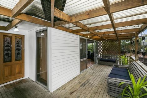 Photo of property in 31 Mcgowan Road, Wainuiomata, Lower Hutt, 5014