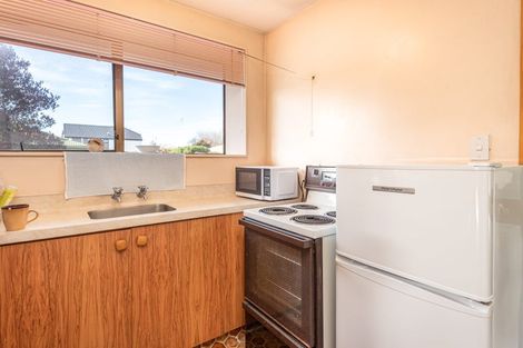 Photo of property in 2/195 Linwood Avenue, Linwood, Christchurch, 8011