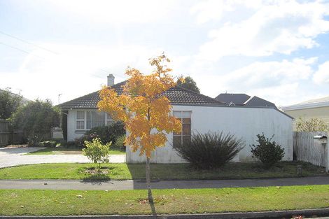 Photo of property in 1/8 Coniston Avenue, Ilam, Christchurch, 8041