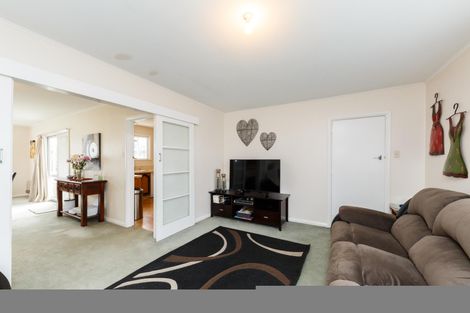 Photo of property in 109 Waterloo Crescent, Hokowhitu, Palmerston North, 4410