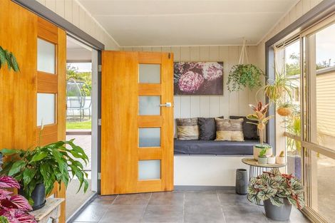 Photo of property in 32 Brougham Street, Westport, 7825