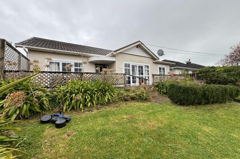 Photo of property in 88 Mangorei Road, Strandon, New Plymouth, 4312