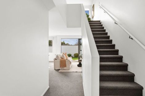 Photo of property in 1/102 Swayne Road, Cambridge, 3434