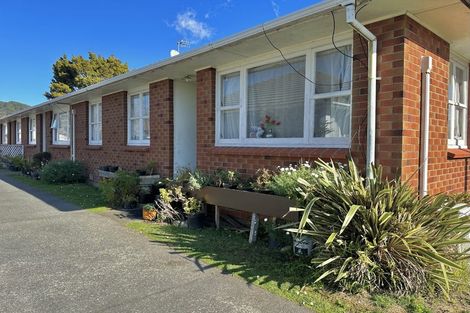 Photo of property in 2 Joseph Grove, Elderslea, Upper Hutt, 5018