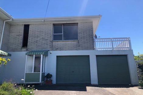 Photo of property in 2/12 Bungalow Avenue, Point Chevalier, Auckland, 1022