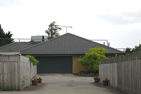 Photo of property in 37 Greenpark Road, Penrose, Auckland, 1061