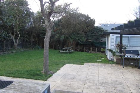 Photo of property in 12 Wilfrid Street, Ilam, Christchurch, 8041