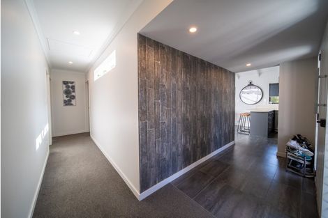 Photo of property in 81 Waratah Street, Avondale, Christchurch, 8061