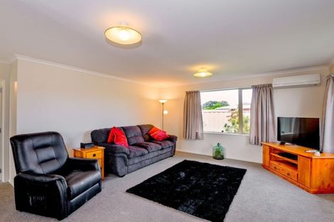 Photo of property in 13 Lanark Street, Mosgiel, 9024