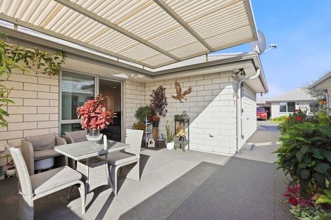 Photo of property in 5 Lance Way, Papamoa, 3118