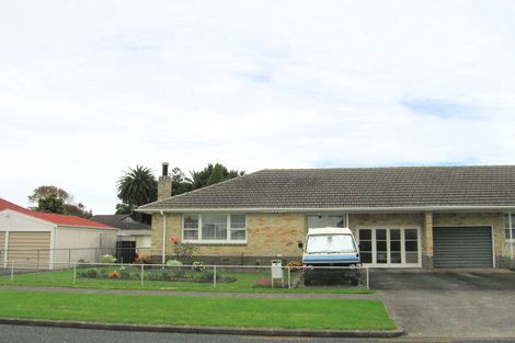 Photo of property in 2/4 Kingswood Road, Papatoetoe, Auckland, 2025